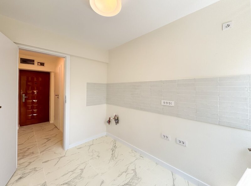 Drumul Taberei, langa AFI Palace si Metrou Favorit, apartament 2 camere.