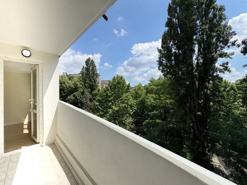 Drumul Taberei, langa AFI Palace si Metrou Favorit, apartament 2 camere.